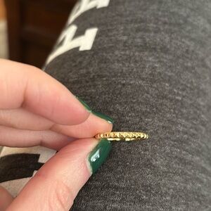 Like new gold ring